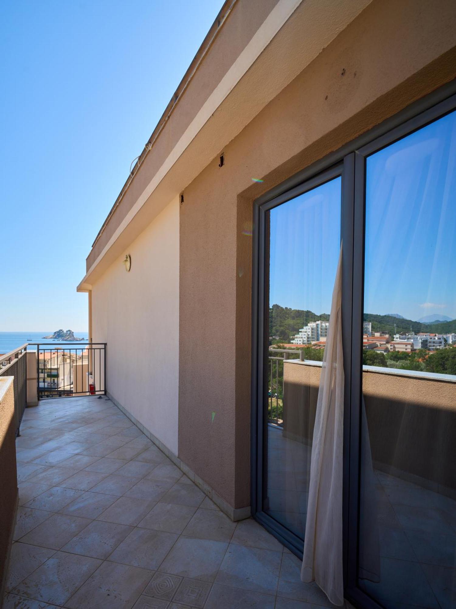 Hotel Petrovac Exterior foto